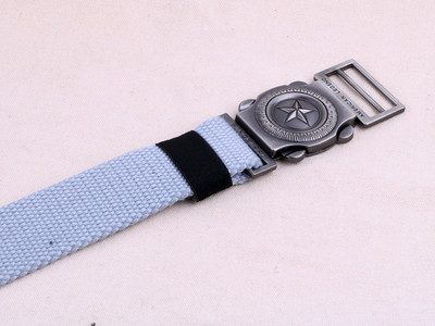 Cureaua barbateasca in diferite culori cu catarama interesanta