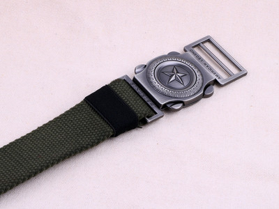 Cureaua barbateasca in diferite culori cu catarama interesanta