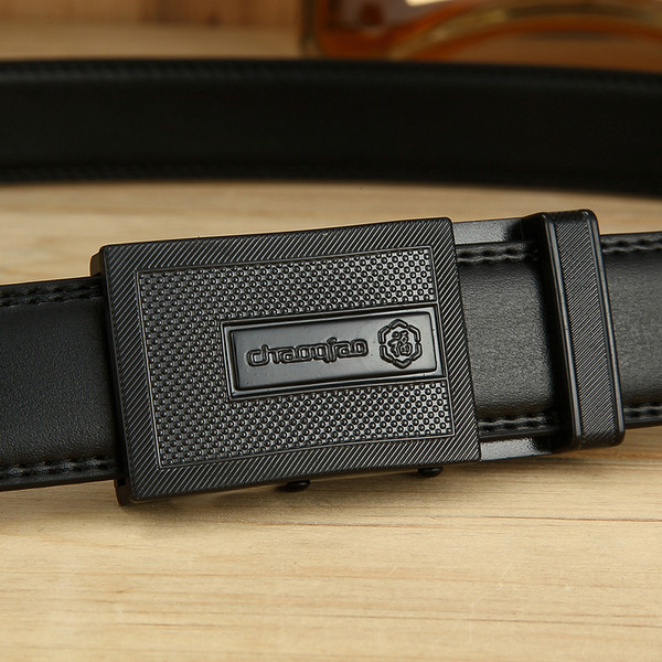 Modern férfi öv fekete színben - négy modell