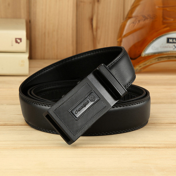 Modern férfi öv fekete színben - négy modell