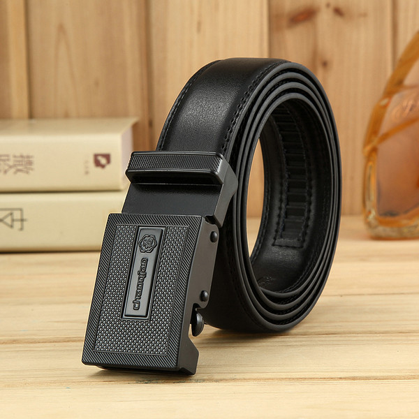 Modern férfi öv fekete színben - négy modell