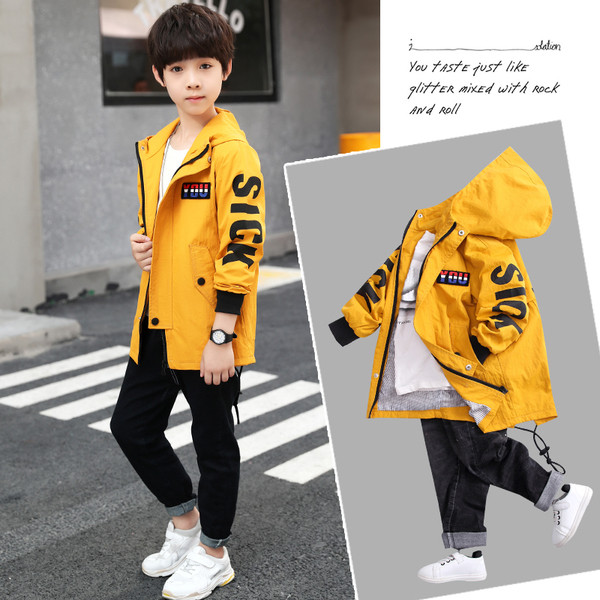 Детски суичър подходящ за ежедневието в няколко цвята