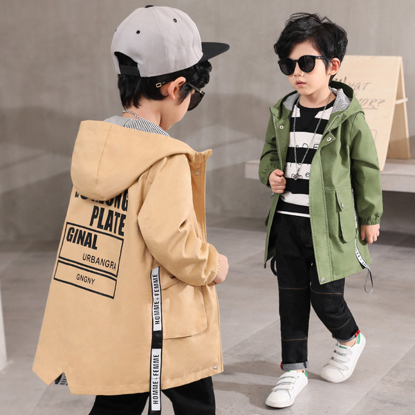 Модерно детско яке за момчета  с качулка в няколко цвята 