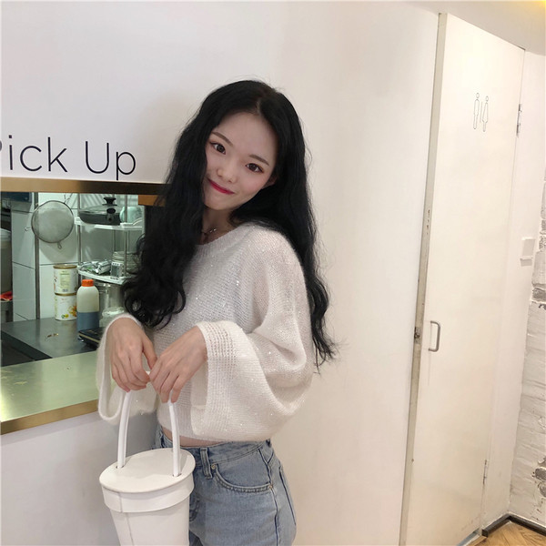 Γυναικείο πουλόβερ με φαρδιά μανίκια σε δύο χρώματα