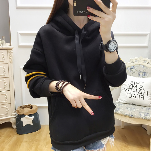 Γυναικείο αθλητικό φούτερ με κουκούλα σε τρία χρώματα