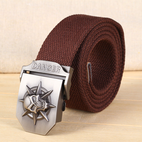 Cureaua de zi cu zi pentru barbati in mai multe culori