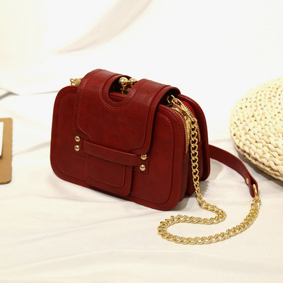 Geanta de mana eleganta cu inchizator metalic