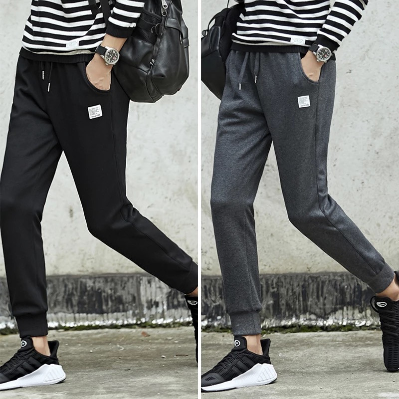 Sima férfi öltöny két színben, gumírozott derékkal