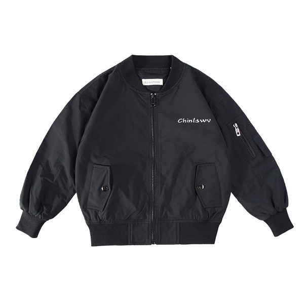 Детско яке в няколко цвята подходящо за ежеднежието