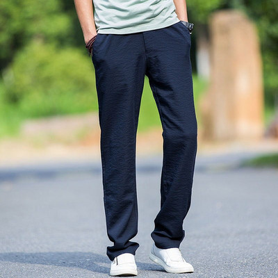 Ανδρικά παντελόνια σε διάφορα χρώματα