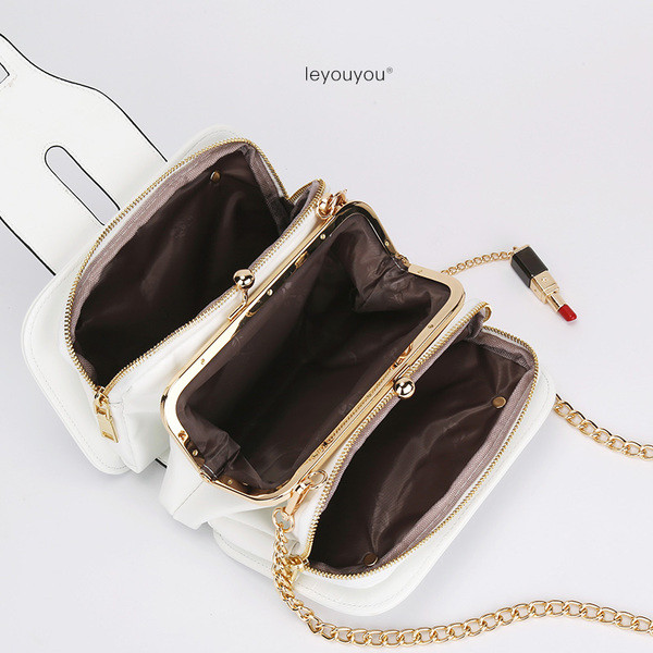 Geantă mică și elegantă, cu închidere metalică în mai multe culori