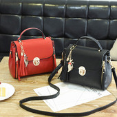 Geanta de dama eleganta cu inchizator metalic in mai multe culori