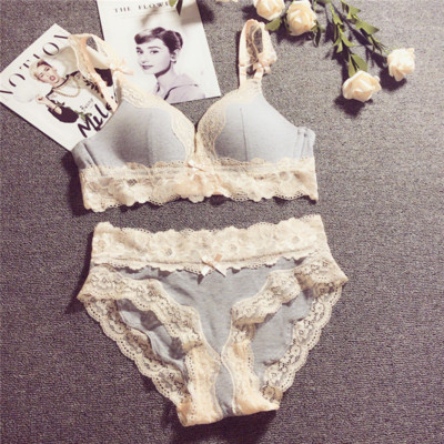 Pamut fehérnemű csipkével, három színben