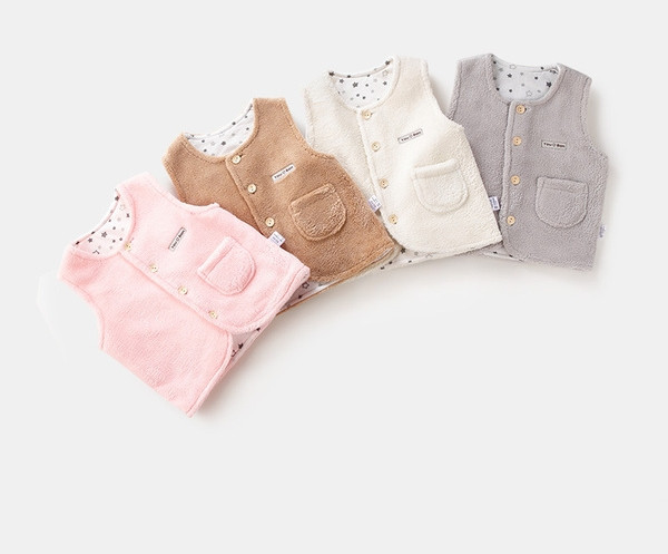 Παιδικό γιλέκο σε διάφορα μοντέλα