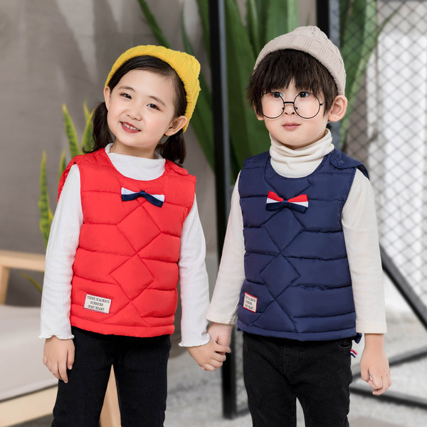 Παιδικό γιλέκο σε διάφορα χρώματα κατάλληλο για κορίτσια και αγόρια