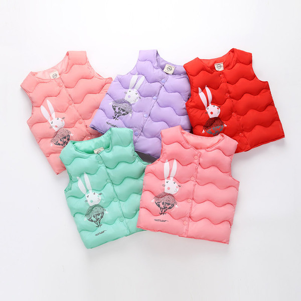 Παιδικό γιλέκο σε διάφορα χρώματα κατάλληλο για κορίτσια και αγόρια