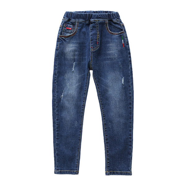 Παιδικά μοντέρνα τζιν για ένα αγόρια