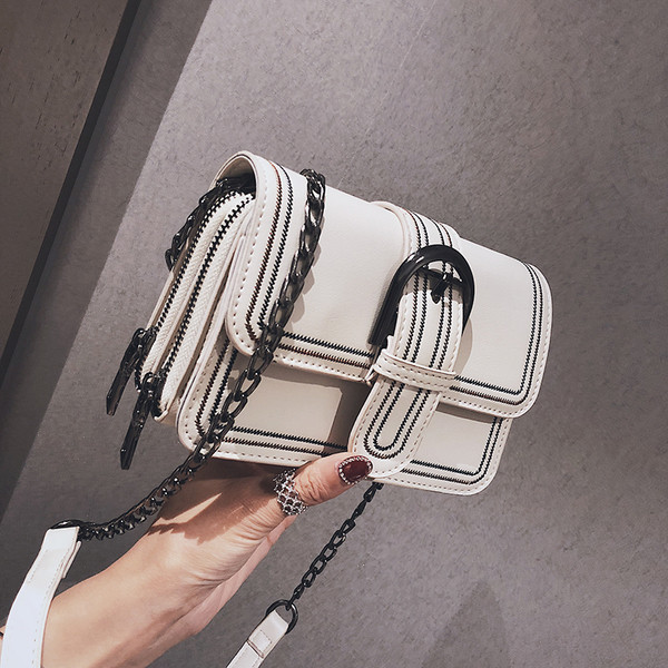 Geantă mică și elegantă, cu mâner lung, în patru culori