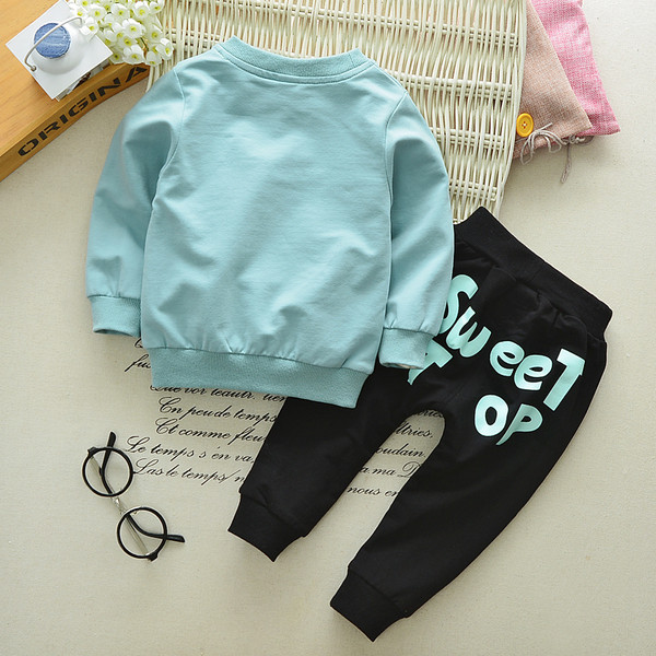 Ежедневен детски комплект от две части в два цвята подходящ за момичета и момчета