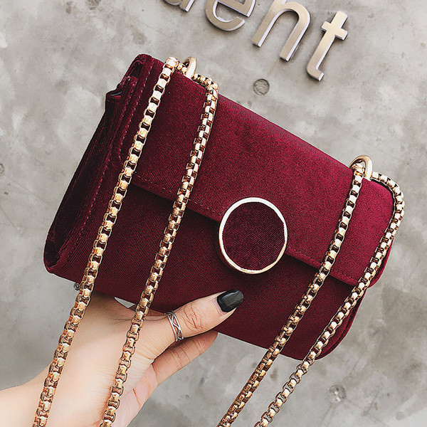 Kis velúr táska több színben