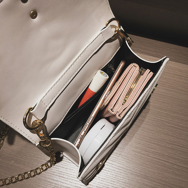 Geanta mica de dama cu maner lung metalic in mai multe culori