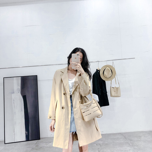 Palton subțire de damă modern în două culori