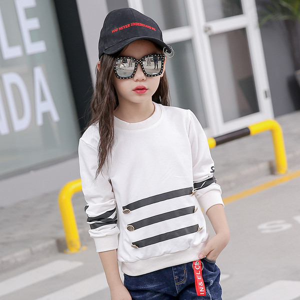 Bluză pentru copii sport-casual pentru fete cu decolteu O în alb