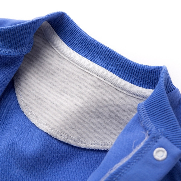 Παιδικό γιλέκο σε διάφορα χρώματα κατάλληλο για κορίτσια και αγόρια