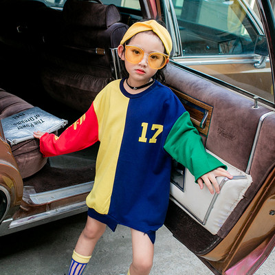 Sport-alkalmi gyerek blúz lányoknak széles modell