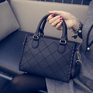 Modern női táska több színben