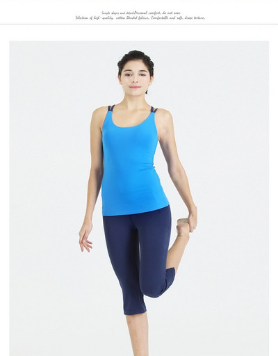 Дамски комплект - потник и клин подходящи за йога 