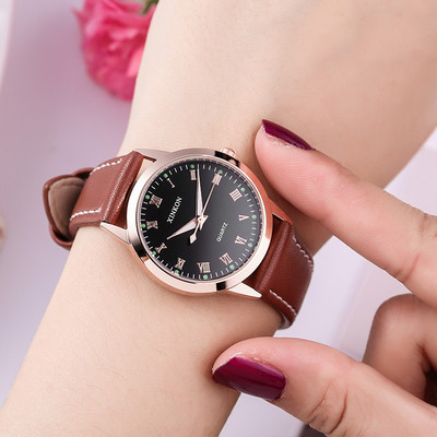 Ceas de dama potrivit pentru utilizarea de zi cu zi in mai multe culori