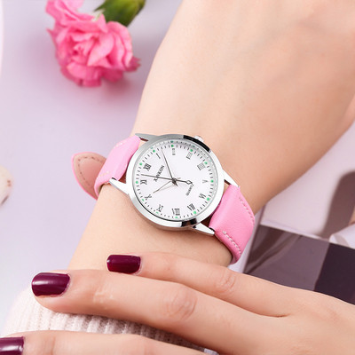 Ceas de dama potrivit pentru utilizarea de zi cu zi in mai multe culori