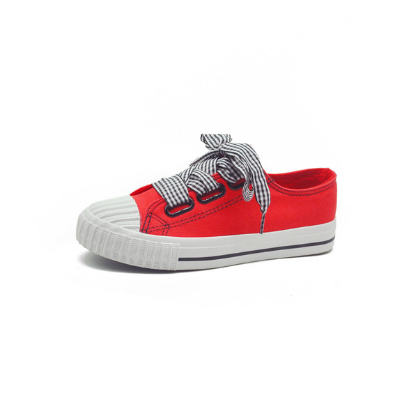 Γυναικεία  πάνινα παπούτσια σε τρία χρώματα με ριγέ κορδόνια