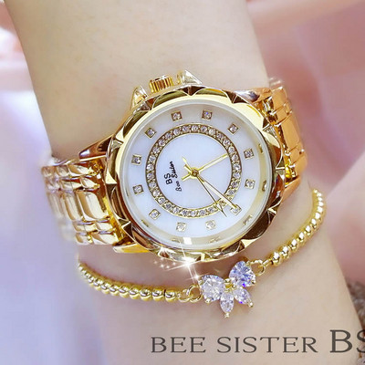 Дамски часовник с декоративни камъни в няколко цвята