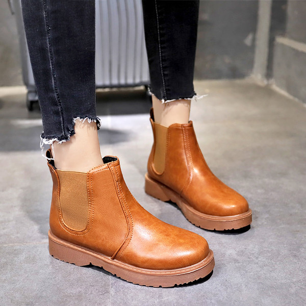 Дамски ежедневни боти от еко кожа в два цвята