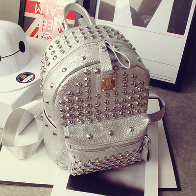 Модерна дамска раница в четири цвята