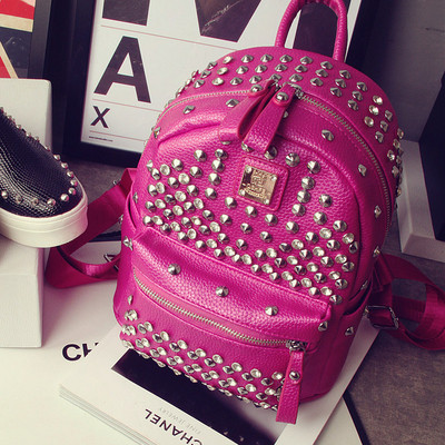 Модерна дамска раница в четири цвята