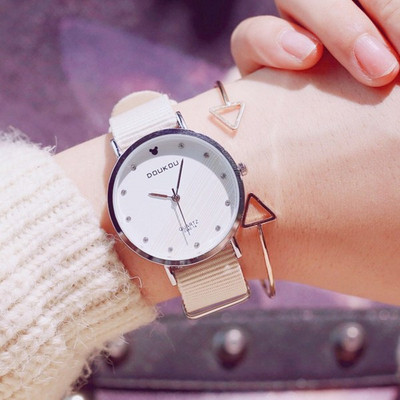 Ceas elegant de dama in mai multe culori