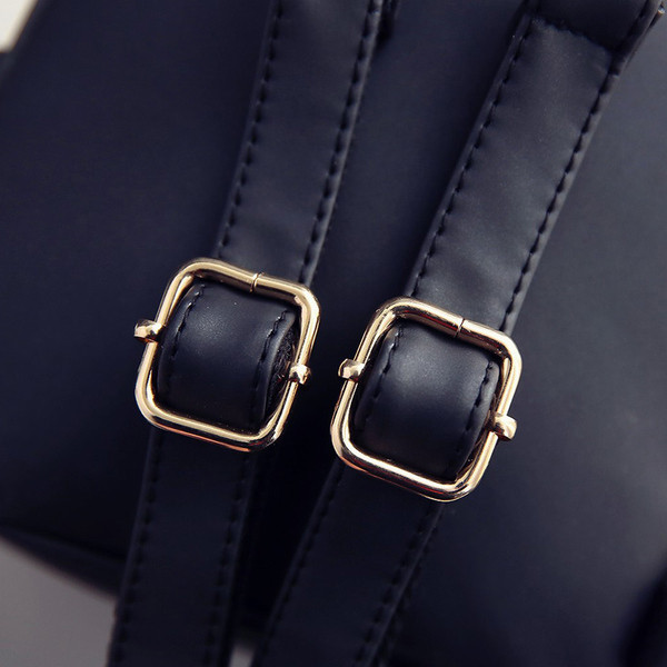 Kis női hátizsák külső zsebbel több színben