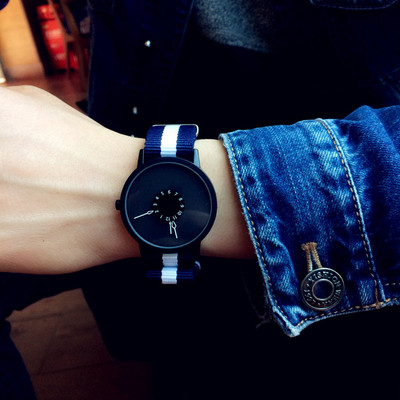 Ceas modern pentru barbati cu curea colorata in mai multe culori