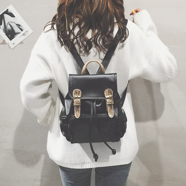 Rucsac de dama cu buzunar exterior in doua culori