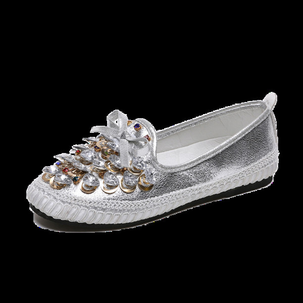 Fényes női mokaszinok szürke és fekete gyöngyökkel