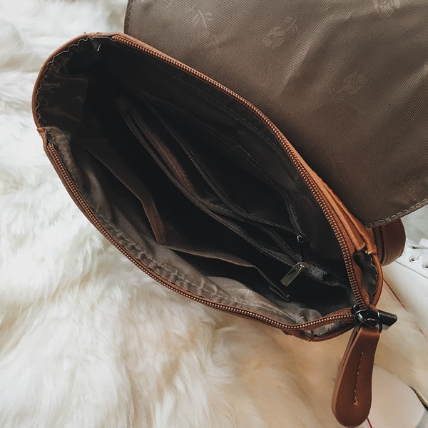 Öko bőrből készült modern női hátizsák négy színben