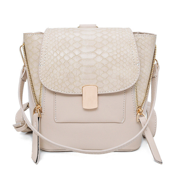 Малка раница с метална закопчалка в няколко цвята