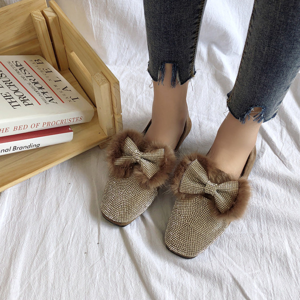 Női mokaszin díszkövekkel és pehelyszalaggal, három színben