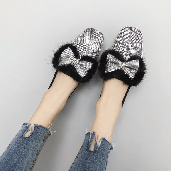 Női mokaszin díszkövekkel és pehelyszalaggal, három színben