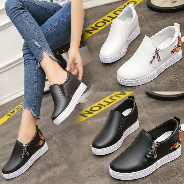 Női alkalmi mokaszinok cipzárral és hímzéssel fehér és fekete színben