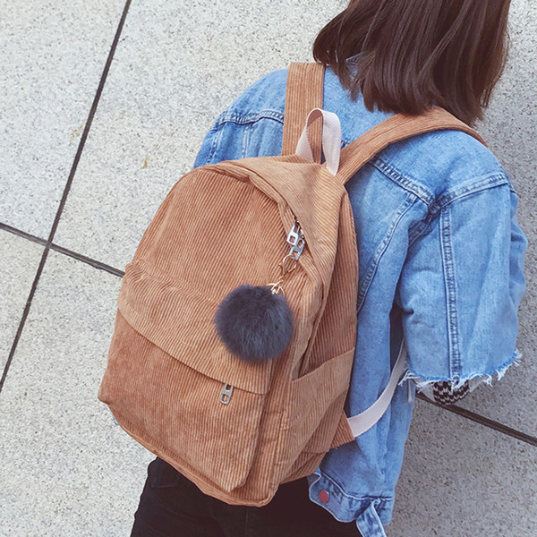 Rucsac de dama cu accesoriu de puf in mai multe culori