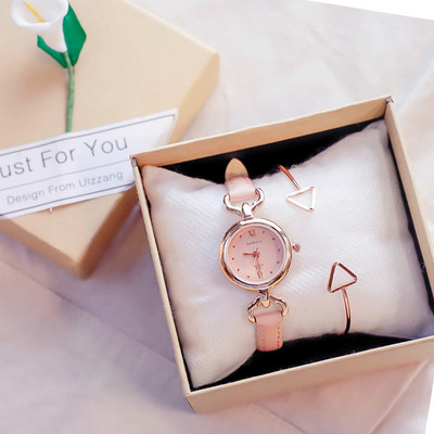 Női napi karóra több színben